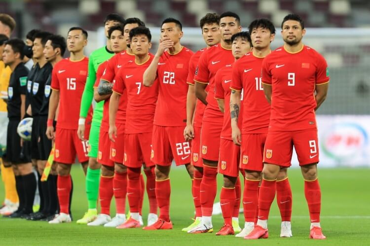 12强赛前瞻：世界杯国足是否能出线? 国足与日本关键一战